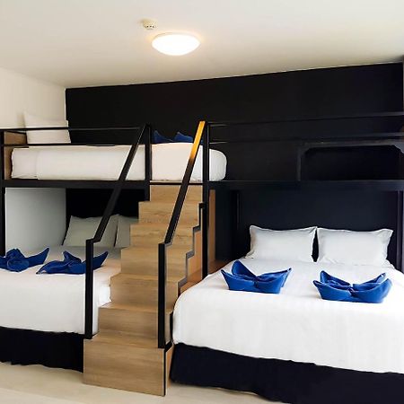 The Wide Condotel - Phuket מראה חיצוני תמונה